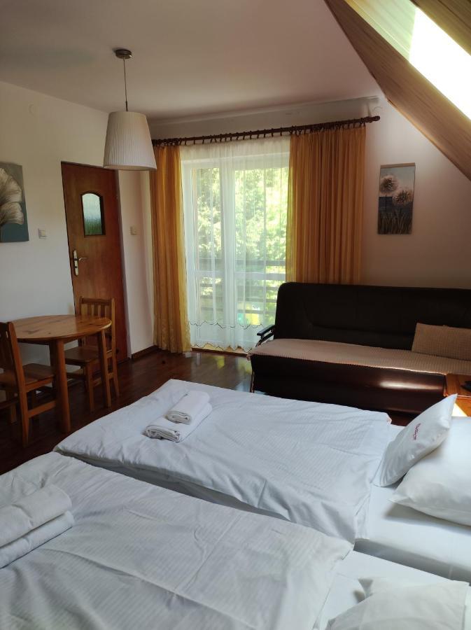 Rezydencja Bukowy Dwor Czarna  Exterior foto