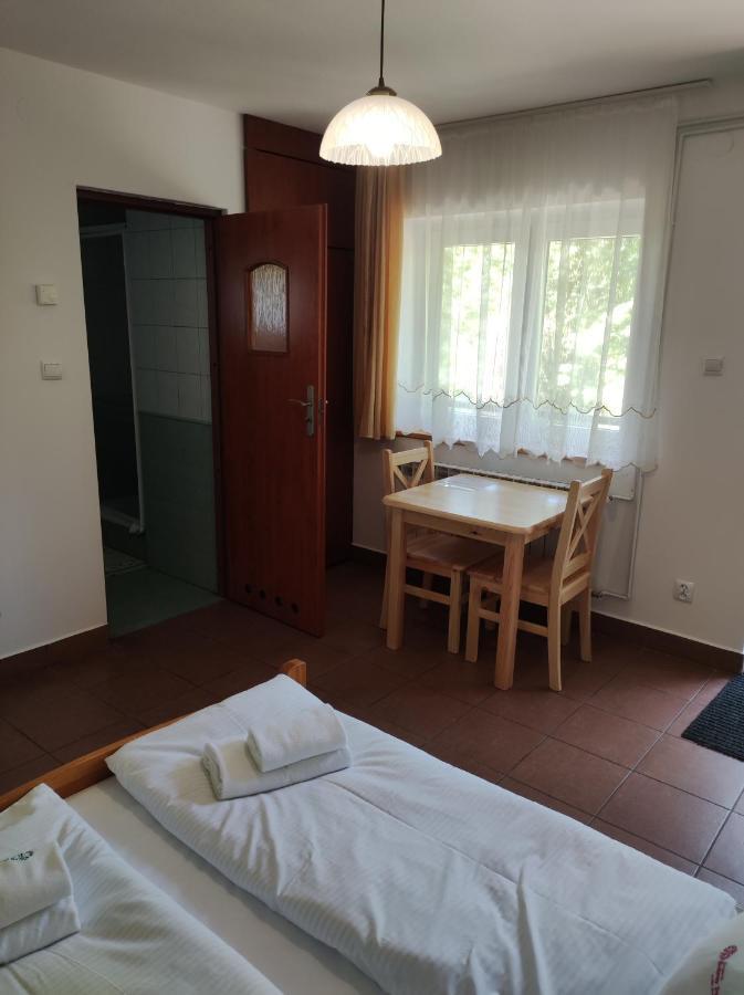Rezydencja Bukowy Dwor Czarna  Exterior foto