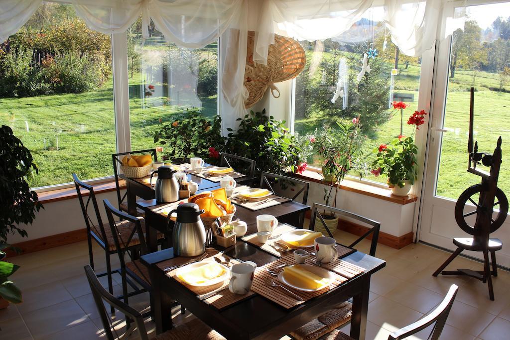 Rezydencja Bukowy Dwor Czarna  Exterior foto